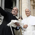 Maiori, Papa Leone XIV benedice la Madonna delle Grazie: emozione e fede in Piazza San Pietro