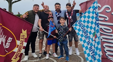 Da Maiori un messaggio di fratellanza alle tifoserie di Salernitana e Napoli /foto
