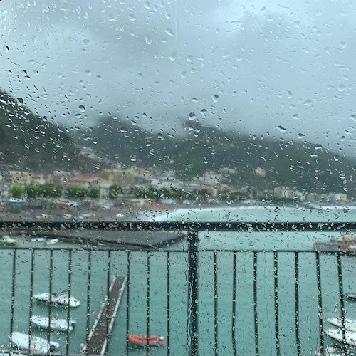 Da stasera allerta meteo Gialla in Costa d’Amalfi: rischio raffiche di vento e temporali