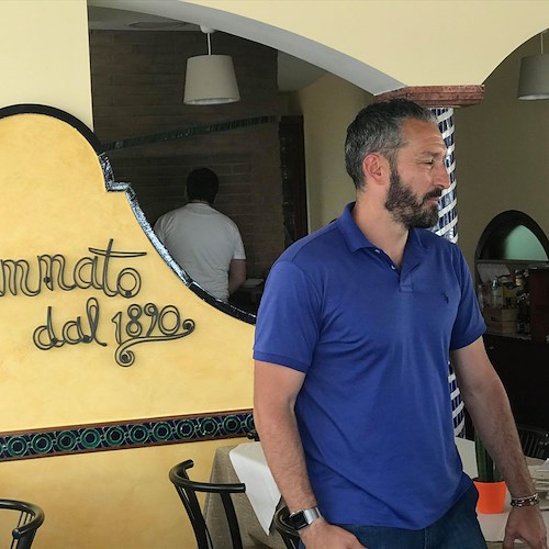 Gianluca Zambrotta con la moglie Valentina si concede una pausa relax in Costa d'Amalfi, ospite a Maiori di Enzo Mammato /Foto /Video