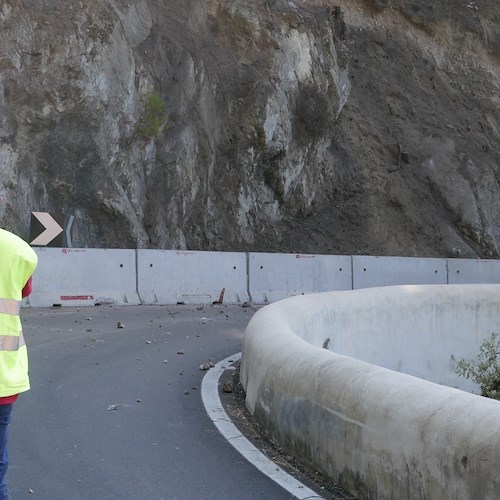 Strada Chiusa a Maiori per messa in sicurezza<br />&copy; Massimiliano D'Uva