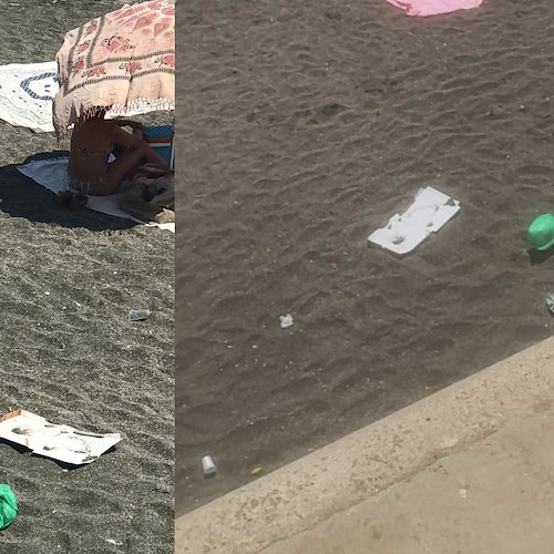 Le spiagge di Maiori nell'occhio del ciclone: rifiuti, acqua sporca e disagi per le prenotazioni
