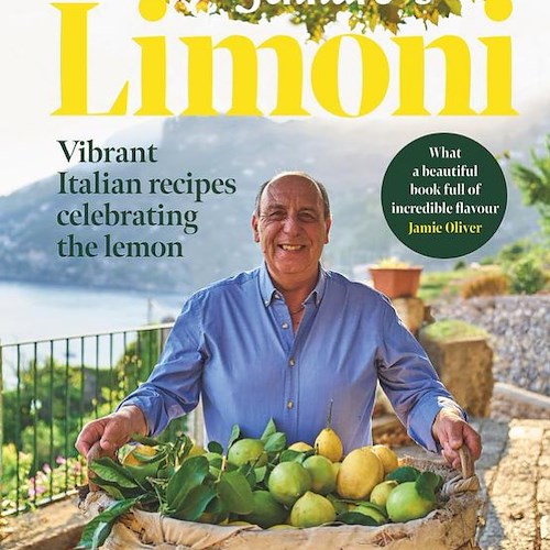 "LIMONI" ad ottobre il nuovo libro di Gennaro Contaldo con le foto di David Loftus: c'è anche Positano!
