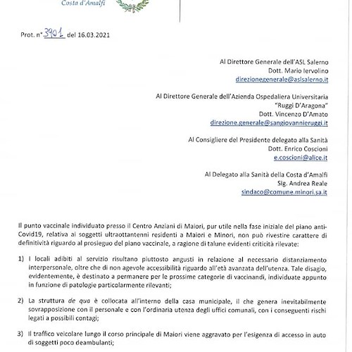 Locali angusti e poca sicurezza: Sindaco Capone boccia punto vaccinale di Maiori e chiede trasferimento a Castiglione