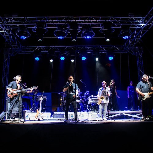 Maiori: 11 agosto il concerto dei Pink Bricks, tribute band dei Pink Floyd
