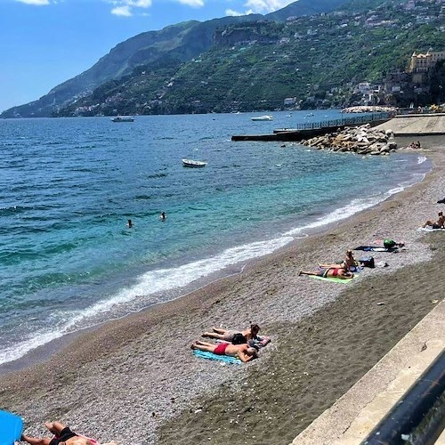 Maiori: accesso gratuito alle spiagge libere attrezzate per criterio di età, disabilità o reddito basso /COME FARE DOMANDA