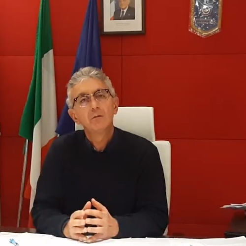 Maiori, Comune a supporto dell'ASL nella gestione del Covid. Sindaco fa appello ai cittadini: «Evitate cenoni allargati»