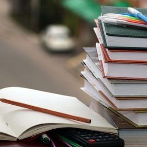 Maiori, fornitura gratuita totale o parziale dei libri di testo 2022/2023. ECCO COME FARE