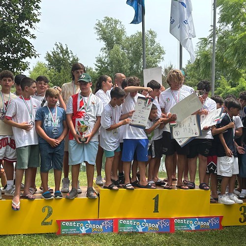 Vincenzo Ruocco conquista l’argento ai playoff nazionali di canoa polo Under 14 con il Posillipo: orgoglio per la ASD Clever Stars di Maiori