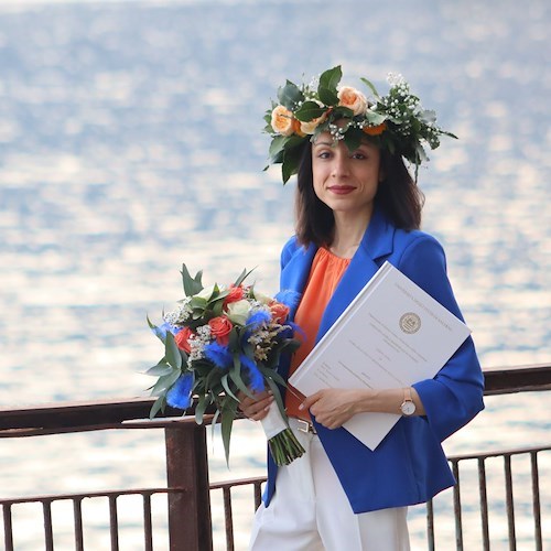 Per Deborah Apicella di Maiori, laurea magistrale da 110 e lode in Scienze Pedagogiche