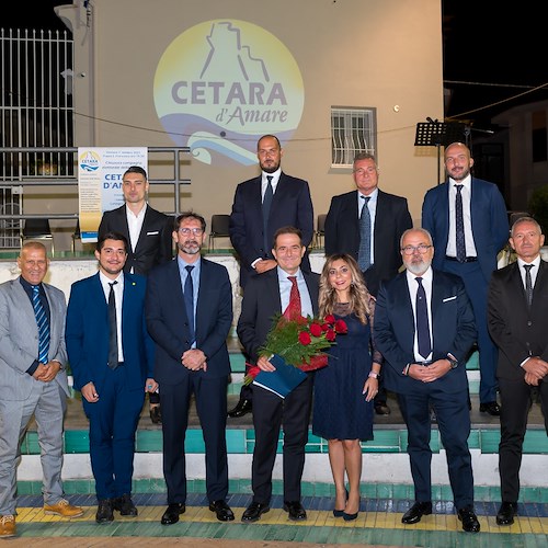 Roberto Della Monica si riconferma sindaco di Cetara /foto /video