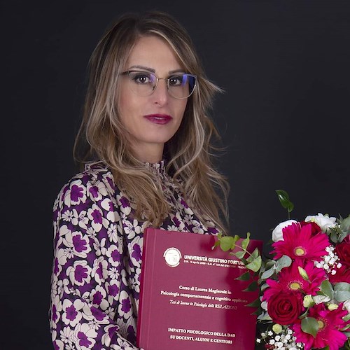 Seconda laurea in Psicologia per la professoressa Alessandra Aceto /foto