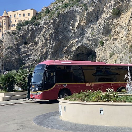 Strada Statale chiusa: corse coordinate Sita e Travelmar con hub a Maiori