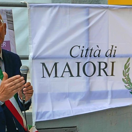 Vicenda espulsione Ruggiero, “Cambiamo Rotta” chiede dimissioni Sindaco e maggioranza: «A Maiori la democrazia è morta»