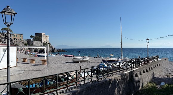 Erchie, musica al tramonto tra mare e cultura: tre appuntamenti da non perdere