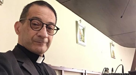 Un anno senza Mons. Luigi Capozzi: stasera la comunità di Maiori si riunisce in preghiera 